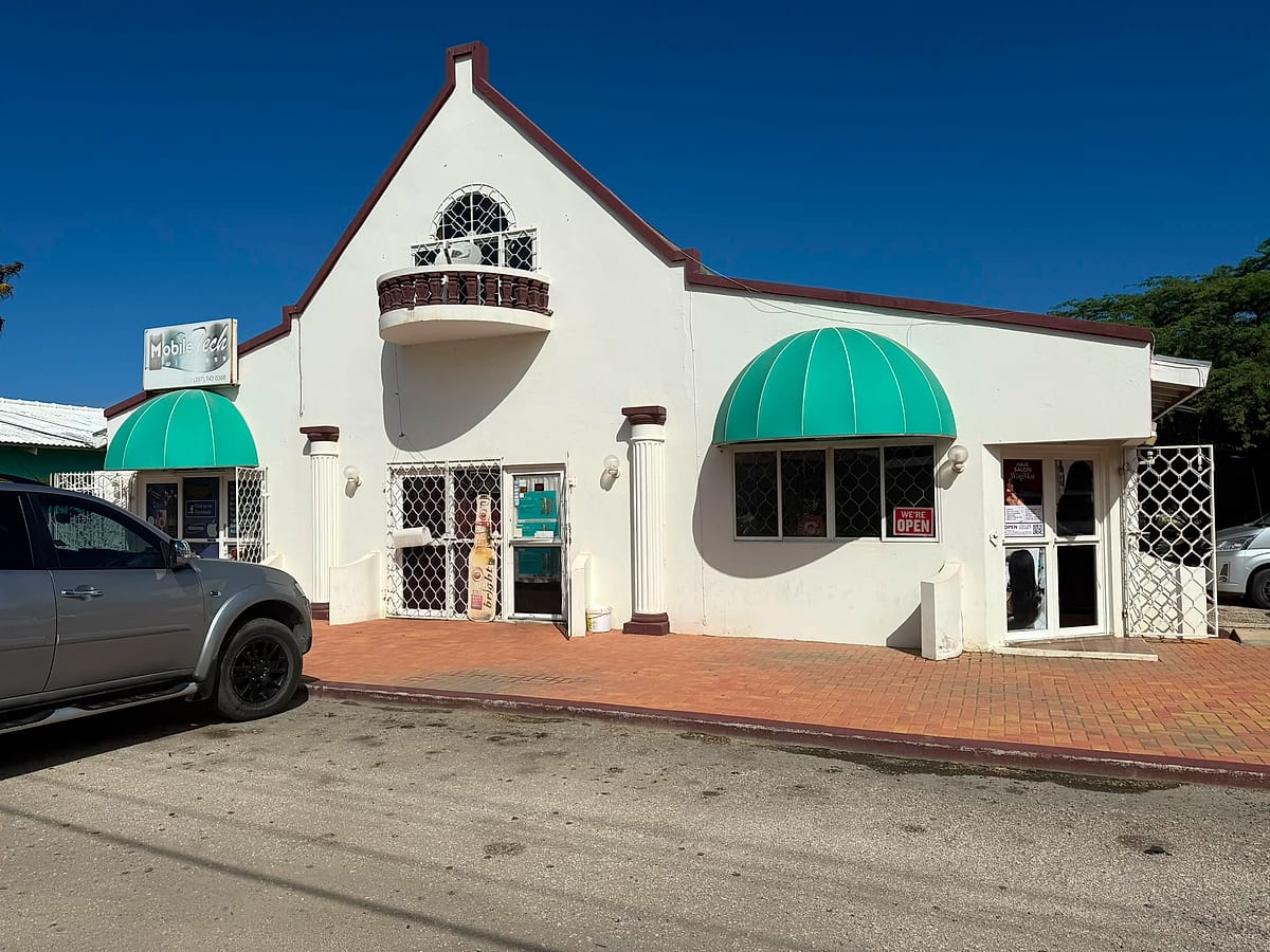 South Unit — Hair & Beauty Salon